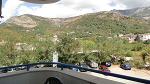 Appartement Économique, vue montagne | Vue de la chambre