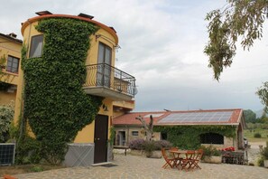 Esterni