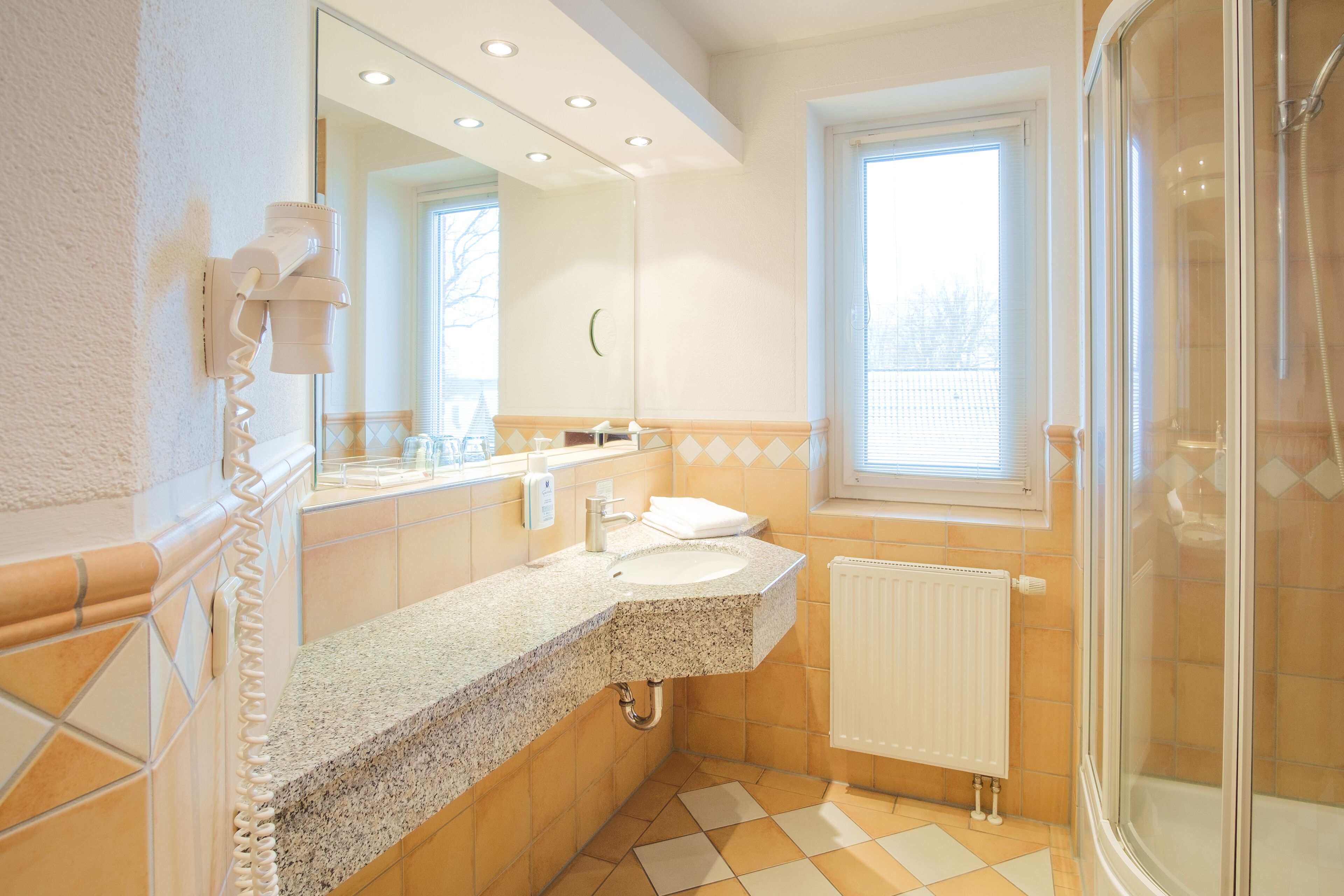 haus barkmeier comfort | bathroom | free toiletries, hair dryer, towels, soap