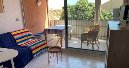 T2 apartment 300m from the beach