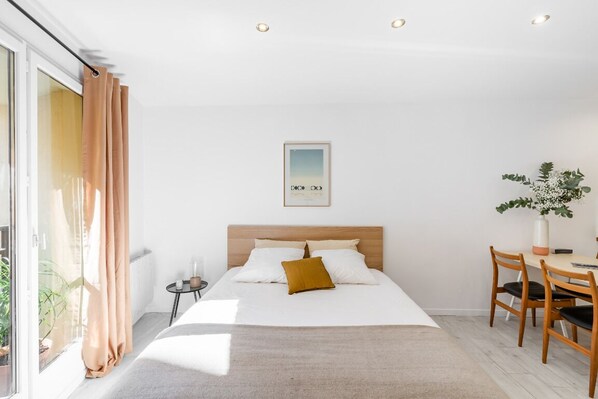 1 bedroom, iron/ironing board, WiFi
