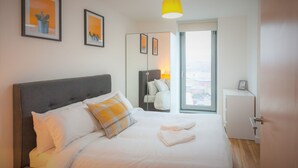Unclassified image, 2 of 105, button - Beautiful Apartments in Media City (Salford)