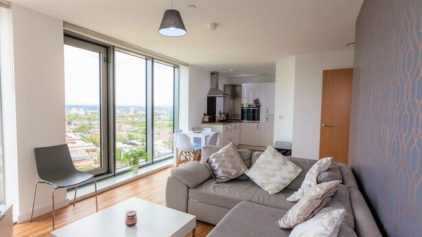 Unclassified image, 1 of 105, button - Beautiful Apartments in Media City (Salford)