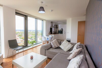 Beautiful Apartments in Media City