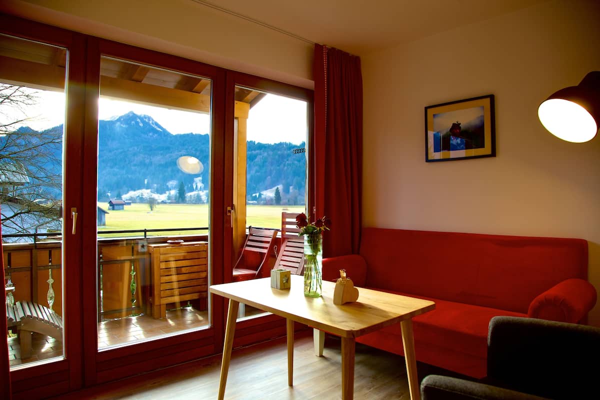 Studio, Balcony | Free WiFi