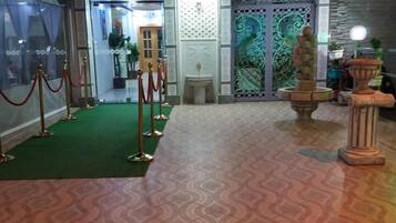 Majoituspaikan sisäänkäynti