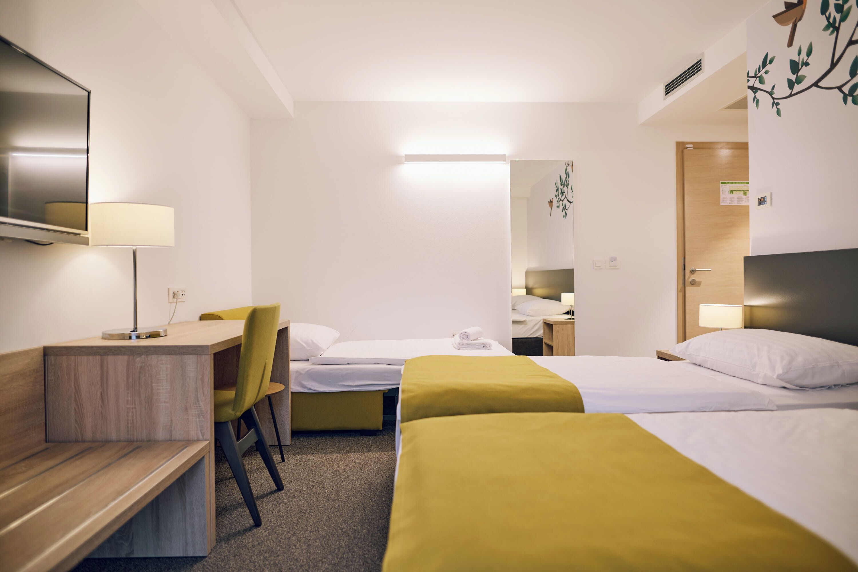 Superior Triple Room, 2 Twin Beds | Desk, laptop workspace, blackout drapes, free WiFi