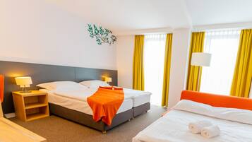 Superior Quadruple Room, 2 Twin Beds | Desk, laptop workspace, blackout drapes, free WiFi