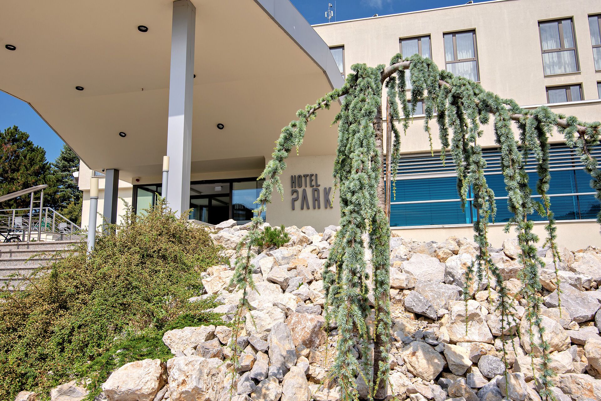 숙박 시설 정면