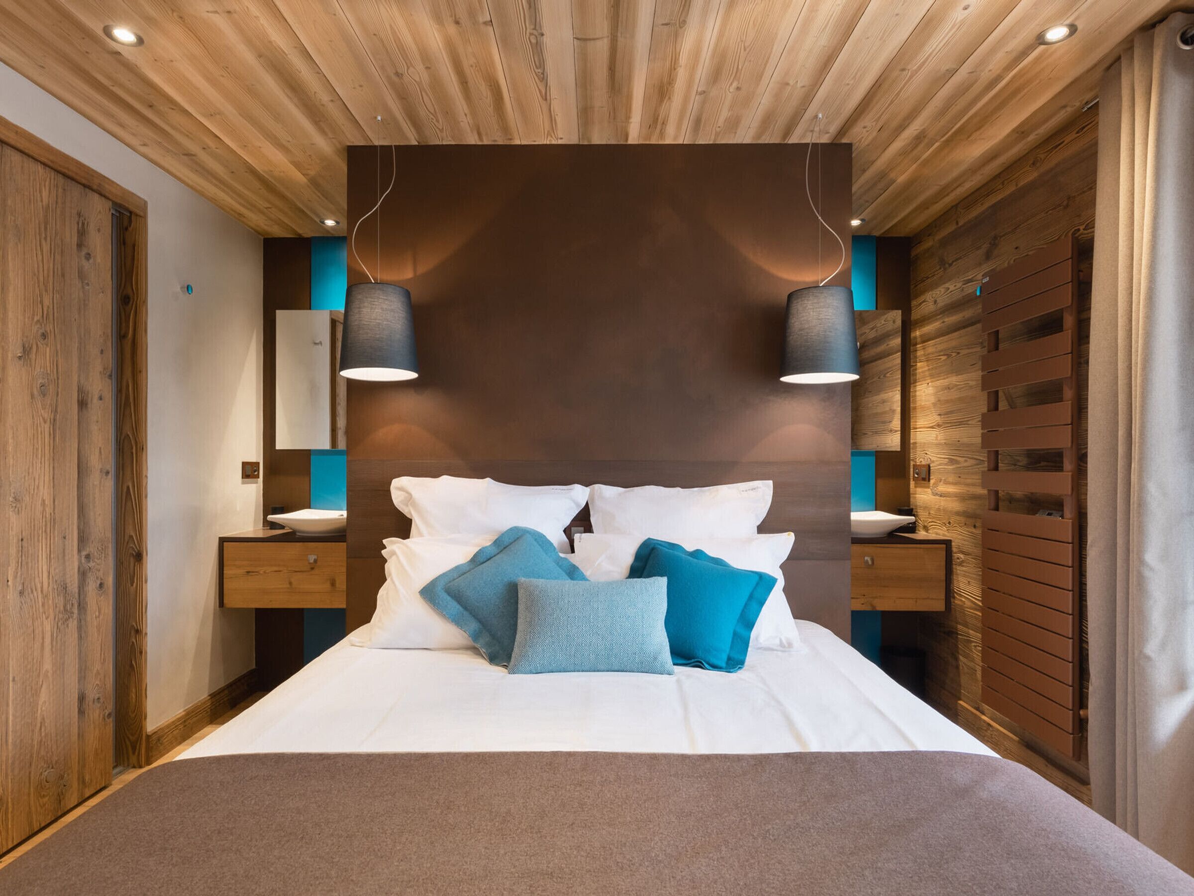 3 habitaciones, wifi gratis y ropa de cama 