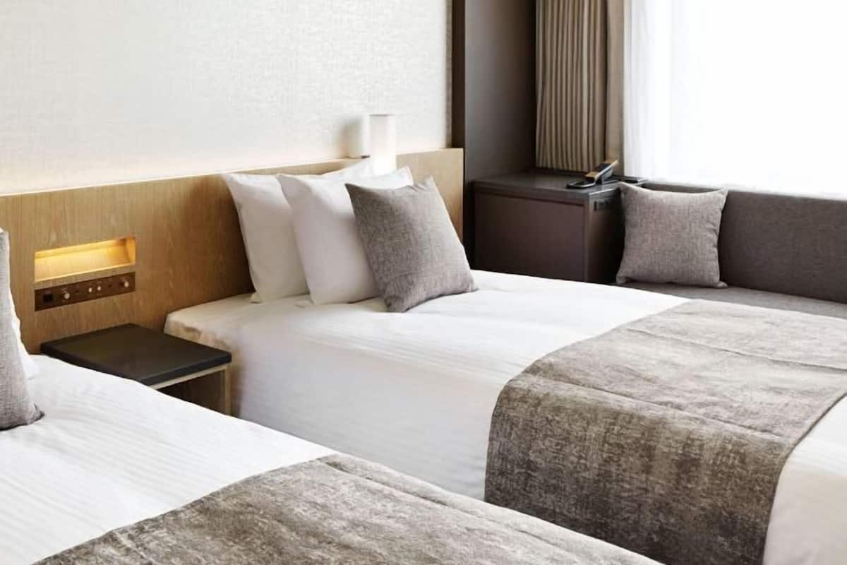 In-room safe, blackout drapes, soundproofing, free WiFi