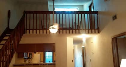 NICE 2/2 Condo Central to everything in Jacksonville FL.