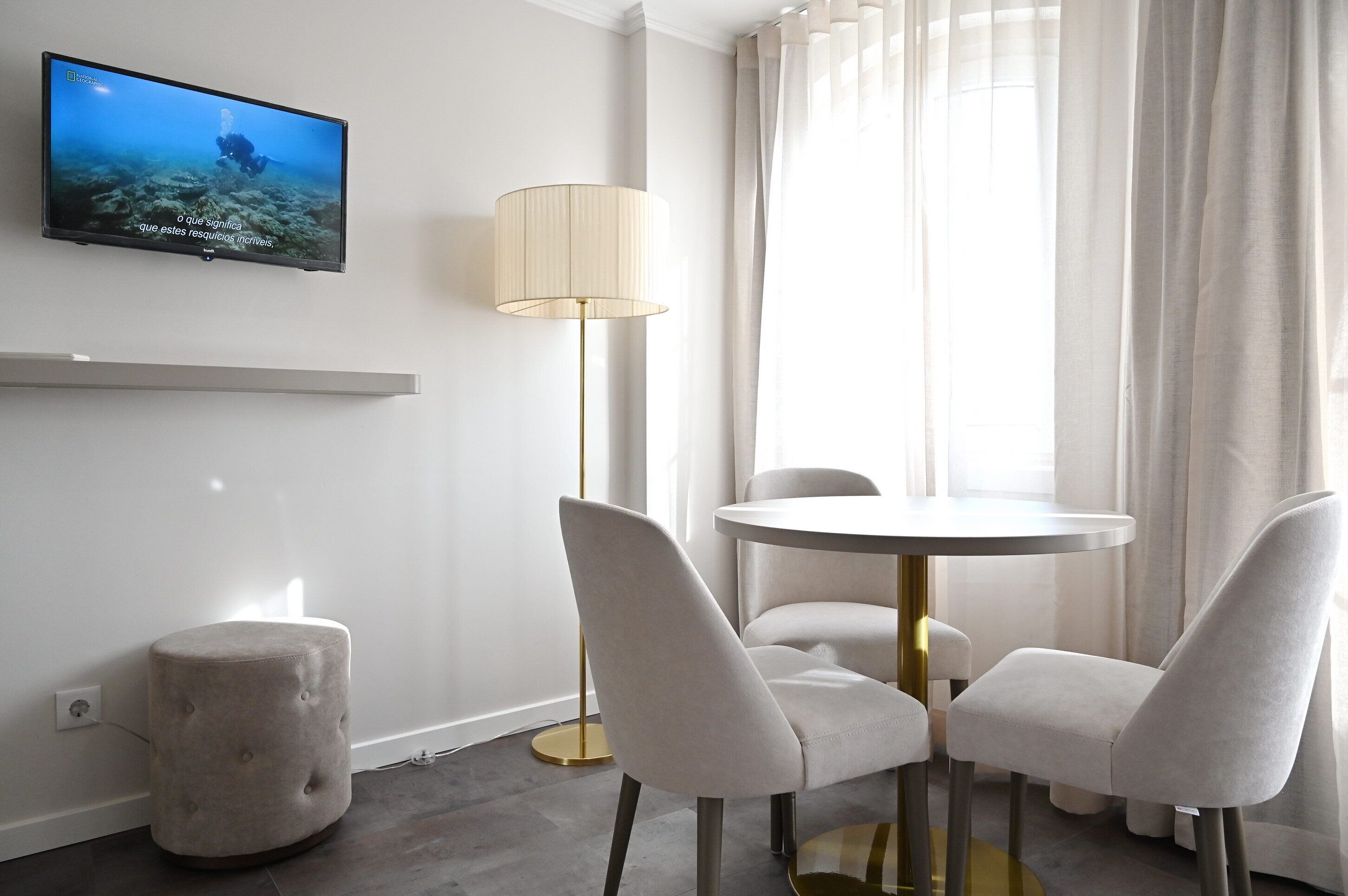 Family Studio, Private Bathroom (3rd floor) | Living area