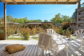 2 bedrooms, individually furnished - Camping Bella Vista (Calvi)