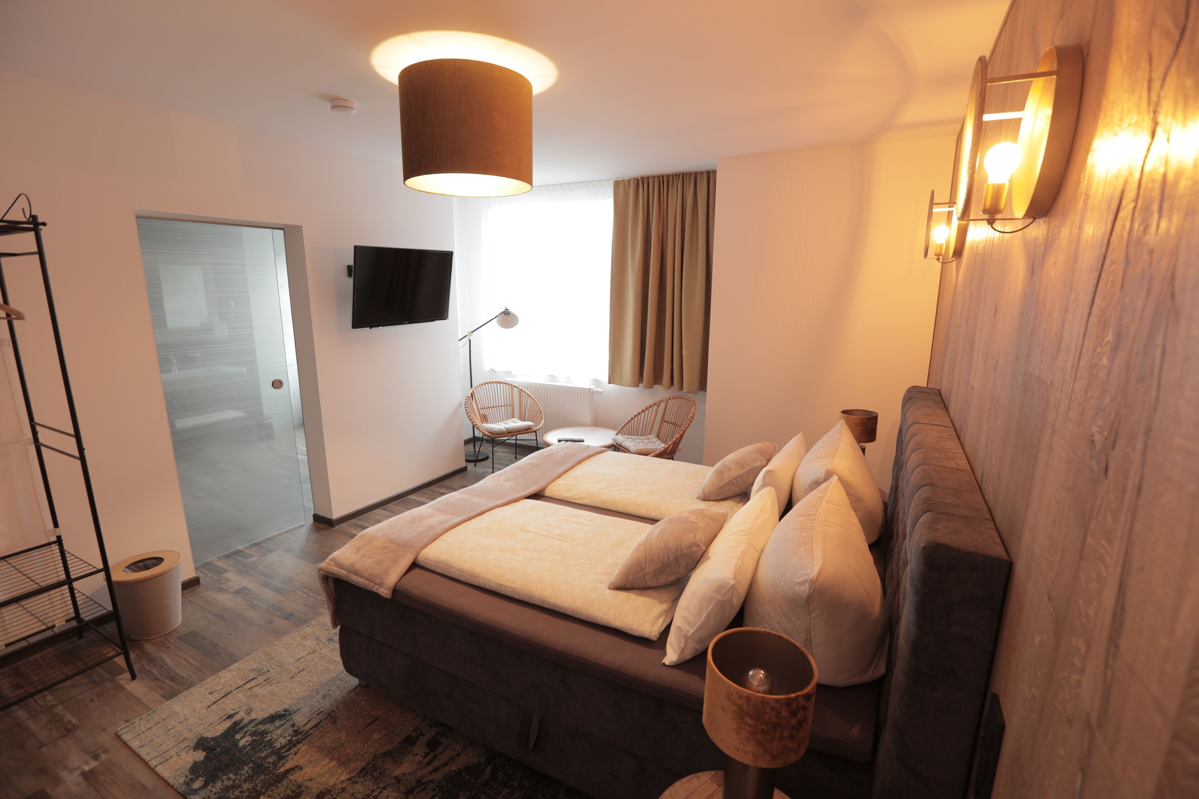 In-room safe, desk, blackout drapes, soundproofing