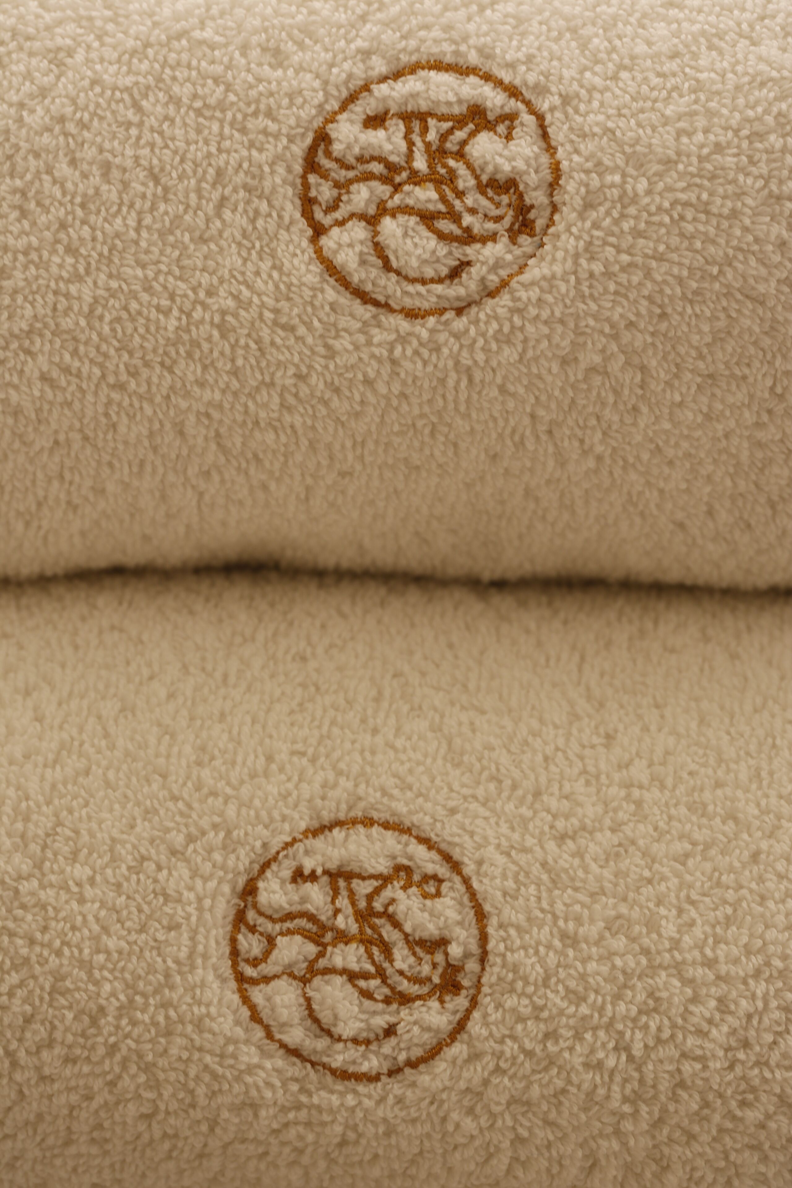 shower, free toiletries, hair dryer, bathrobes