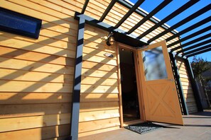 Deluxe Cabin, Multiple Beds, Non Smoking | Terrace/patio - Tiny House Hotel Moritabby (Yamanakako)