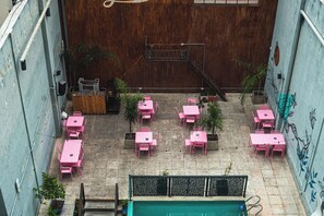 Chambre Double Standard, vue piscine | Vue de la chambre