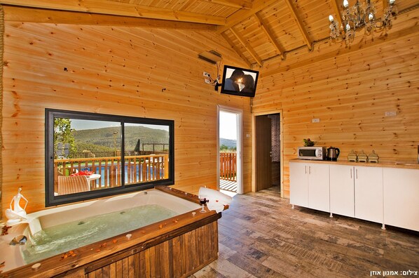 Baignoire à remous privée