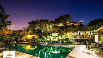 Outdoor pool, pool umbrellas