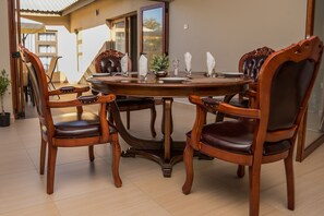 Daily English breakfast (BWP 120 per person)