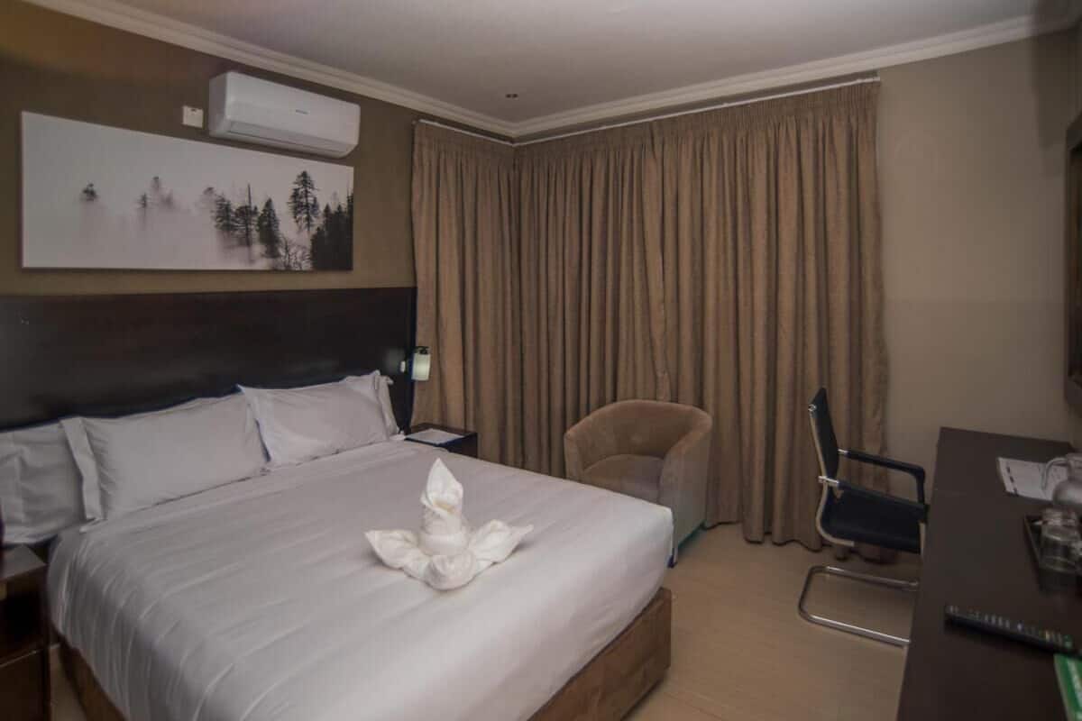 Luxury Double Room, 1 Bedroom, Non Smoking, Garden View