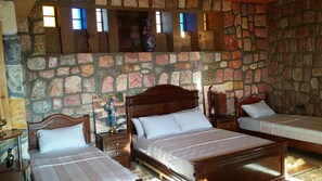 Suite, Multiple Beds, Mountain View