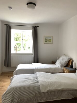 2 Schlafzimmer, Bügeleisen/Bügelbrett, WLAN, Bettwäsche