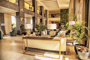 Lobby sitting area - The Westin Bonmont Golf Resort & Spa (Mont-roig del Camp)