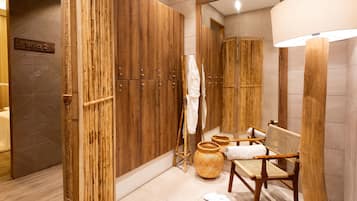 Steam room, aromatherapy, hot stone massages, deep-tissue massages