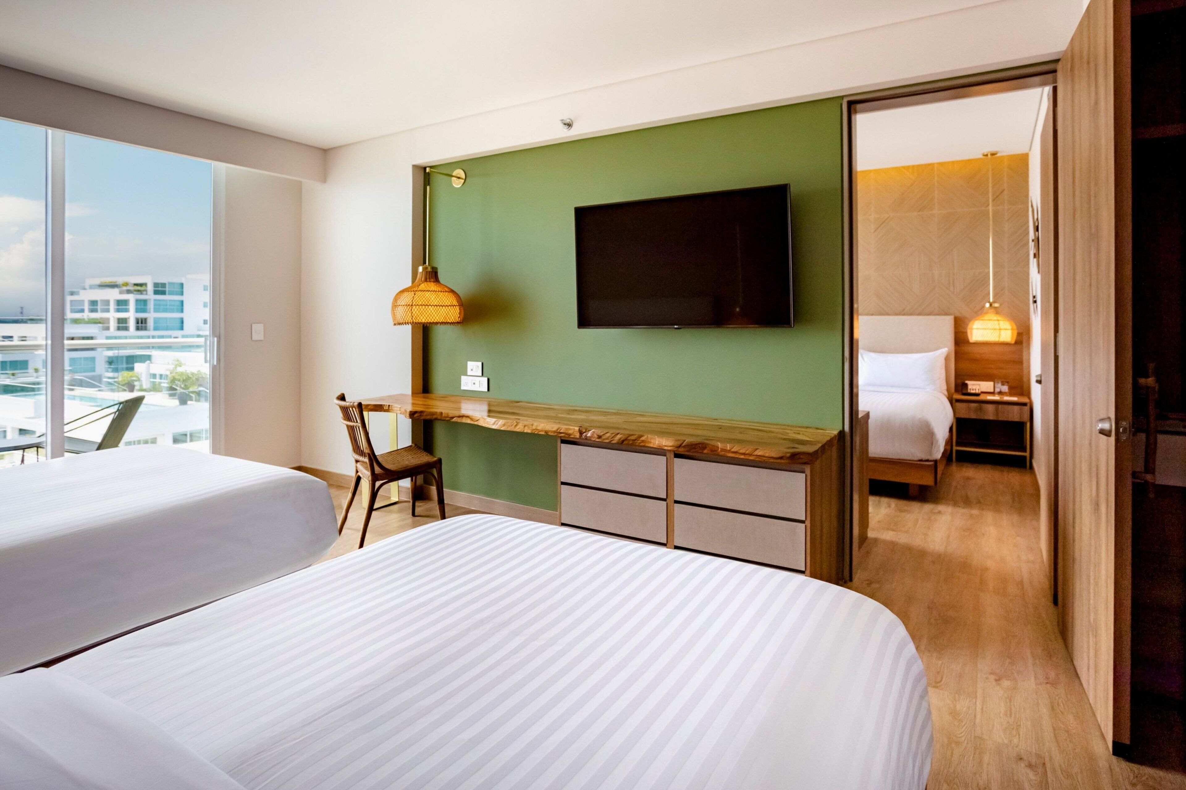 Zimmer, 2 Doppelbetten, Balkon | Hochwertige Bettwaren, Pillowtop-Betten, Minibar, Zimmersafe