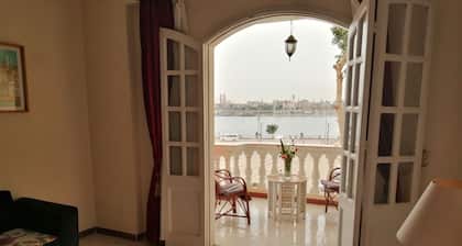 Nile Jewel Suites Fully Serviced Luxury Nile view Apartment. With 2 bedrooms