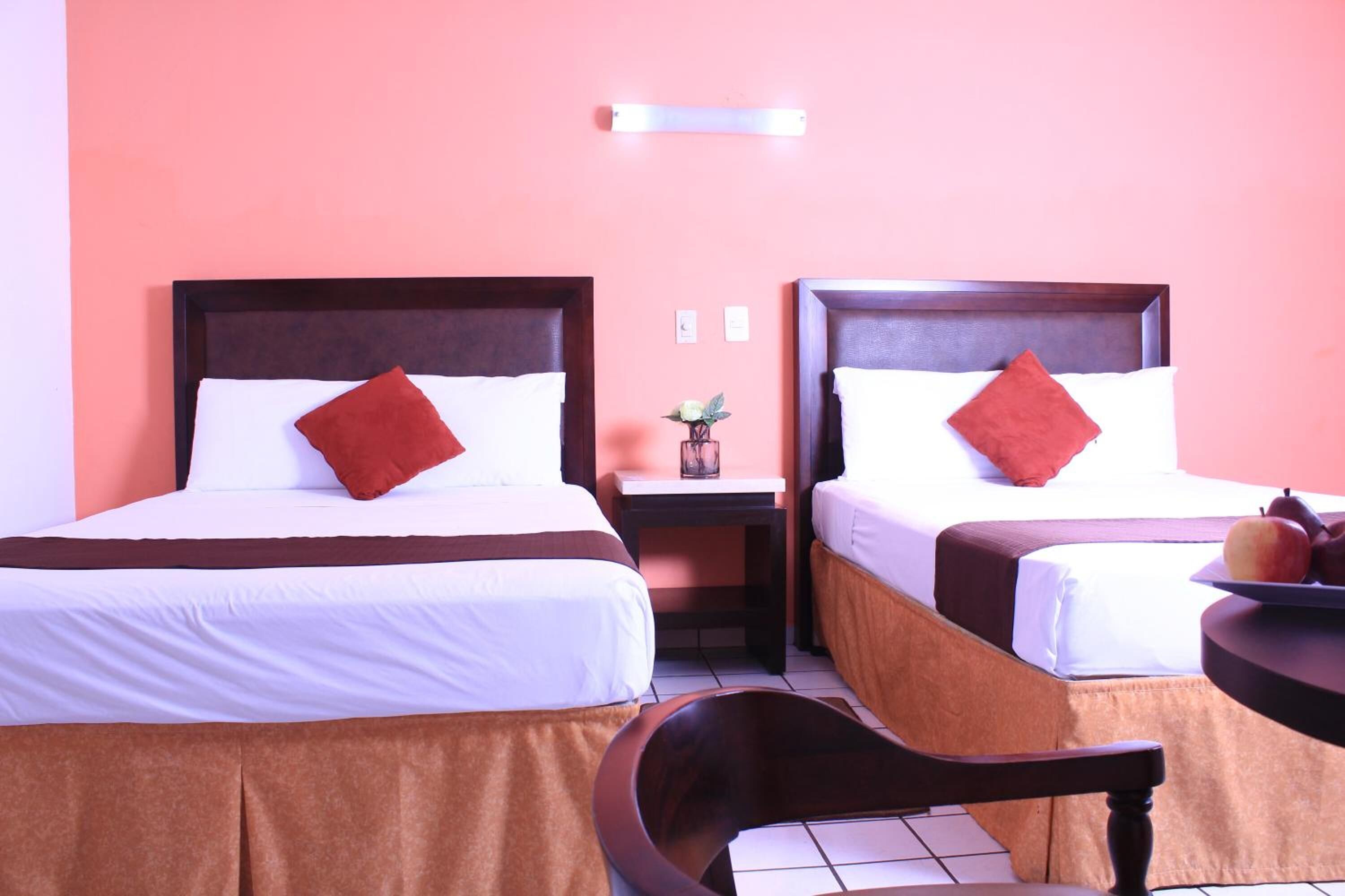 in-room safe, individually decorated, individually furnished, desk