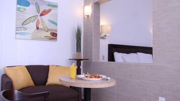 Televisión LED de 42 pulgadas con canales por cable y televisión