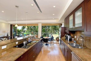 Fridge, microwave, oven, stovetop - Aloha Villas 3, Oceanfront Townhouse, Steps to The (Kihei)