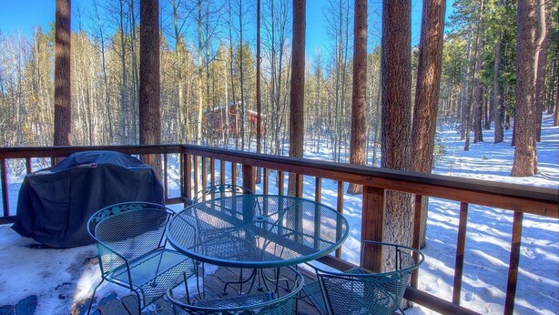 Balcony - Aspen View Lodge (South Lake Tahoe)