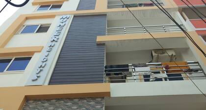 2 Bedroom Apartment near Basavatarakam Indo American Cancer Hospital.