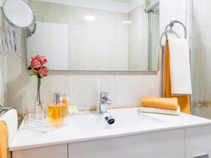 Hair dryer, towels