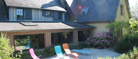 Sundeck