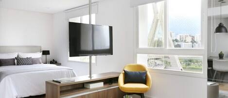 In-room safe, iron/ironing board, WiFi, bed sheets