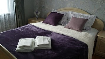 1 bedroom, iron/ironing board, WiFi