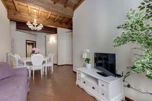 TV - Maison Carlotte apartment (Firenze)