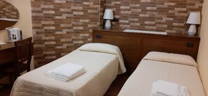 Doppel- oder Zweibettzimmer, Meerblick