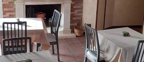 Tägliches inbegriffenes Frühstücksbuffet