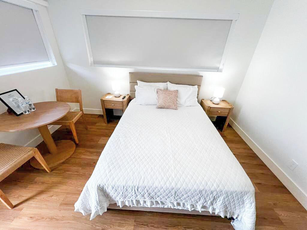 Standard Studio | Desk, iron/ironing board, free WiFi, bed sheets