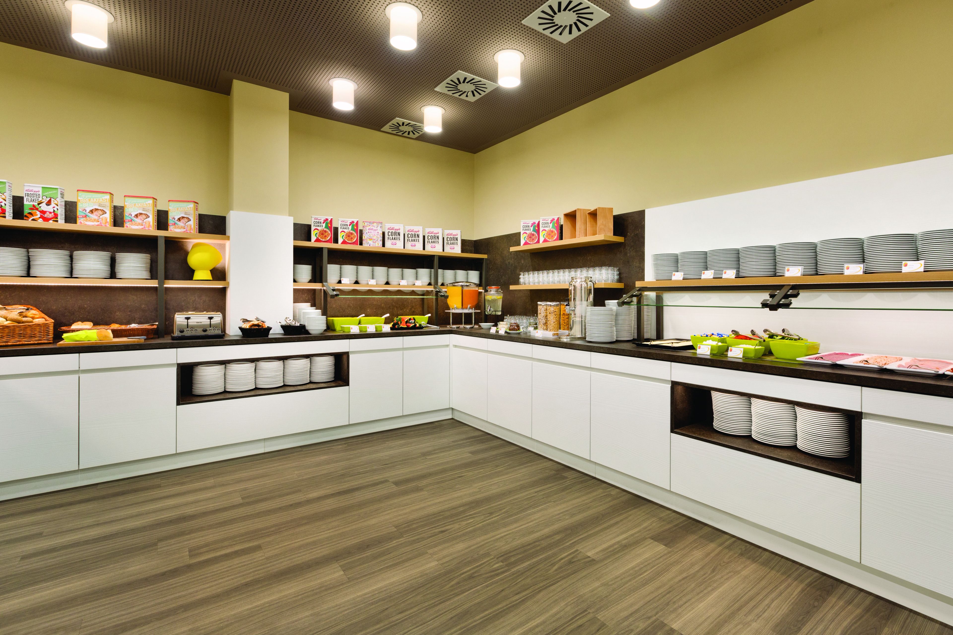 daily buffet breakfast (eur 16 per person)