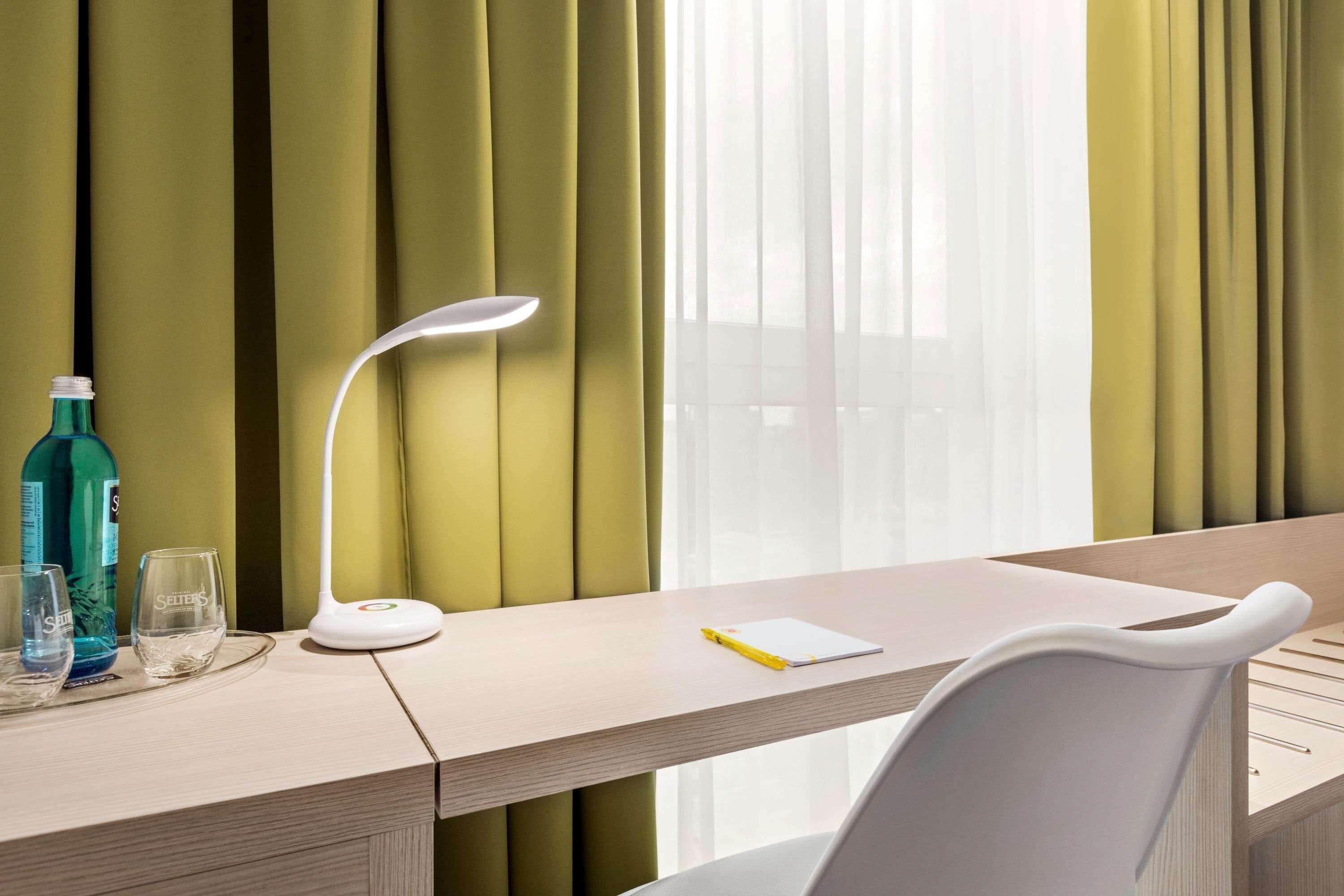 premium bedding, in-room safe, desk, laptop workspace