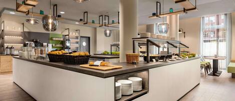 Daily buffet breakfast (EUR 16 per person)