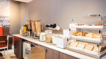 Petit déjeuner continental compris tous les jours