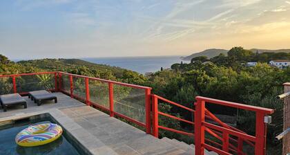 FKK-Paradies Villa mit Pool Meerblick